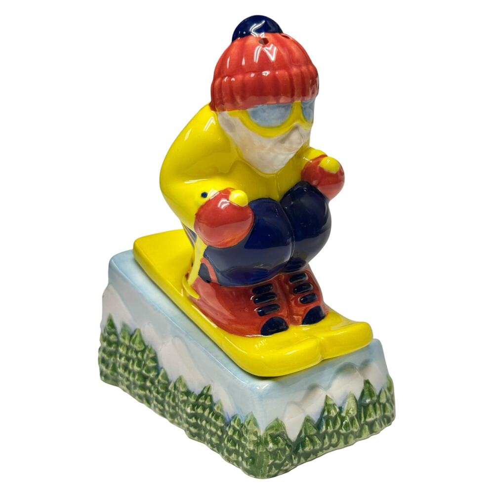 OCI Omnibus Downhill Skier on Slope Salt and Pepper Shakers Set Ceramic Vintage